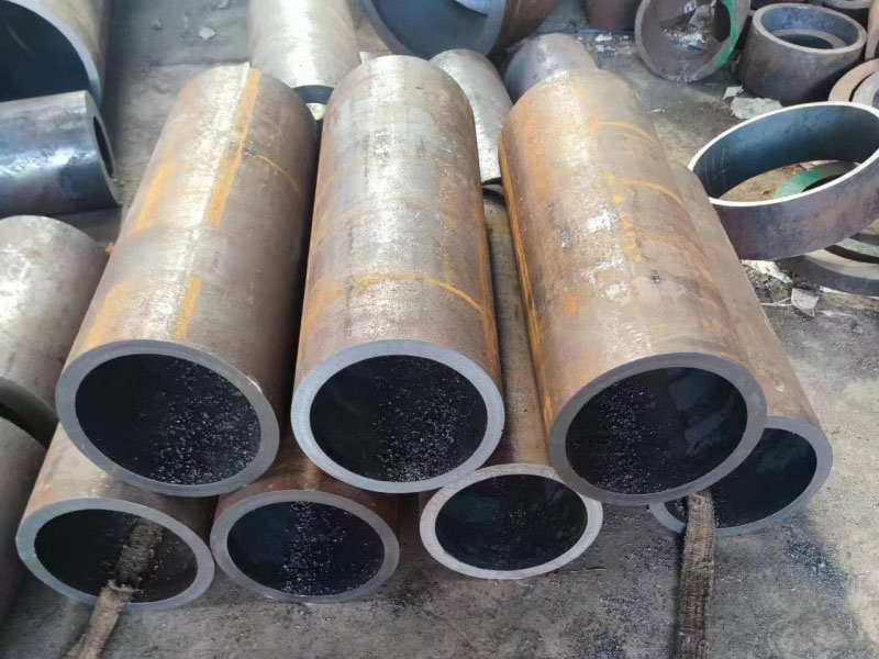 黔西南12Cr1MovG无缝钢管切割